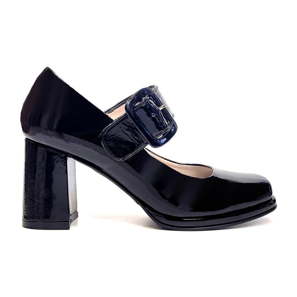 ✦ BLACK IRRESISTIBLE JANE ✦