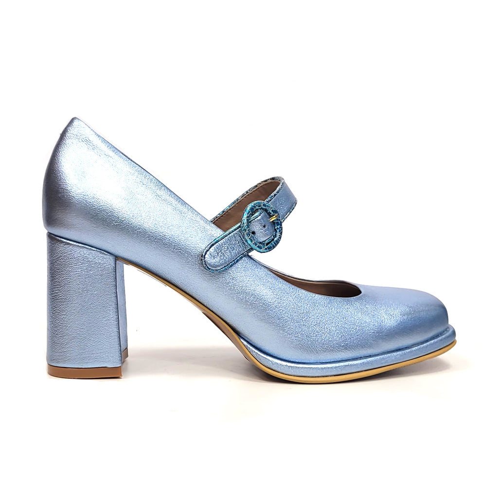 ✦ LIGHT BLUE IRRESISTIBLE JANE ✦