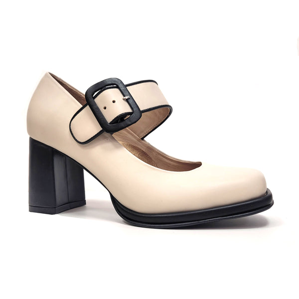 ✦ ALMOND IRRESISTIBLE JANE ✦