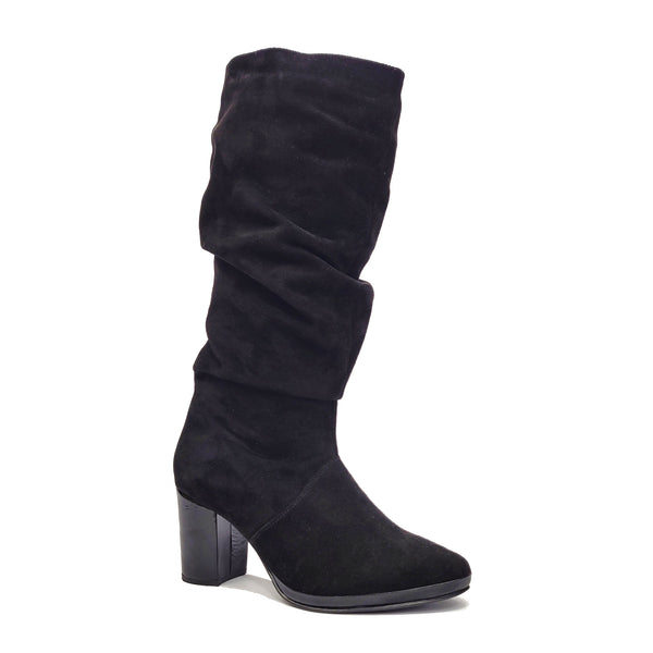 ✦ BLACK SUEDE MISTRESS ✦