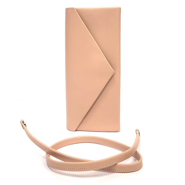 ✦ NUDE ROSÉ MATTE CLUTCH ✦
