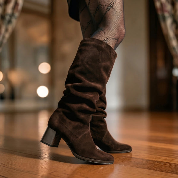 ✦ LOW CHOCOLATE SUEDE MISTRESS ✦